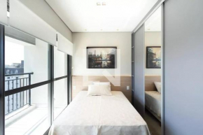 Studio em condomínio novo em Moema